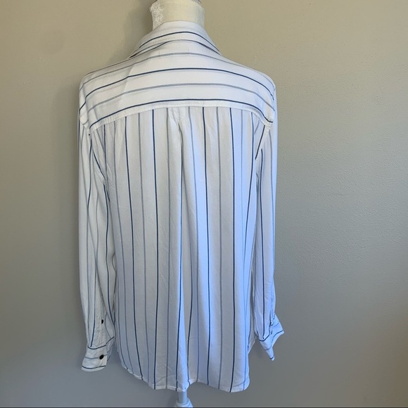 Jachs Girlfriend Long Sleeve Button Down Pinstripe - Picture 4 of 14